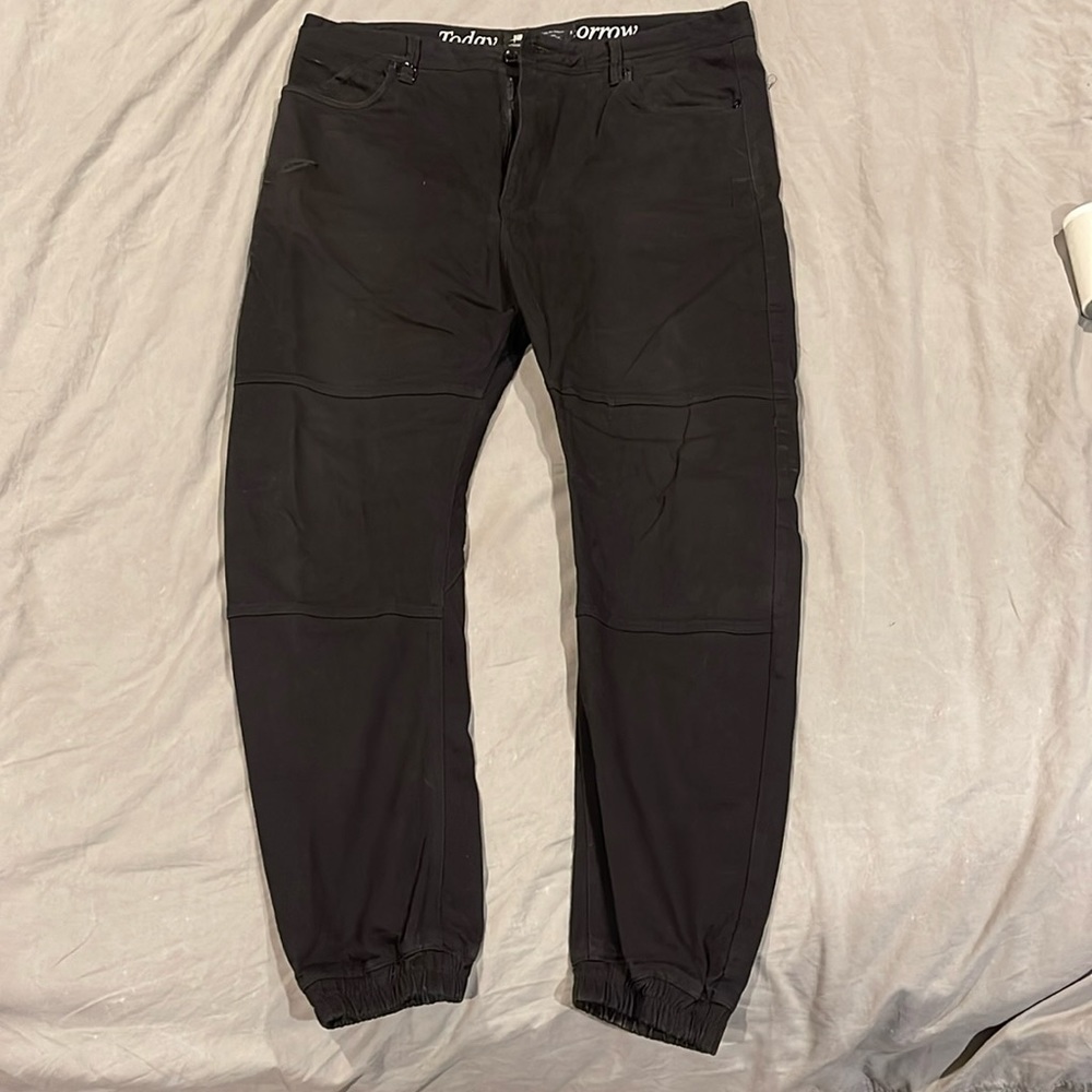 Publish Joggers - Black - 36